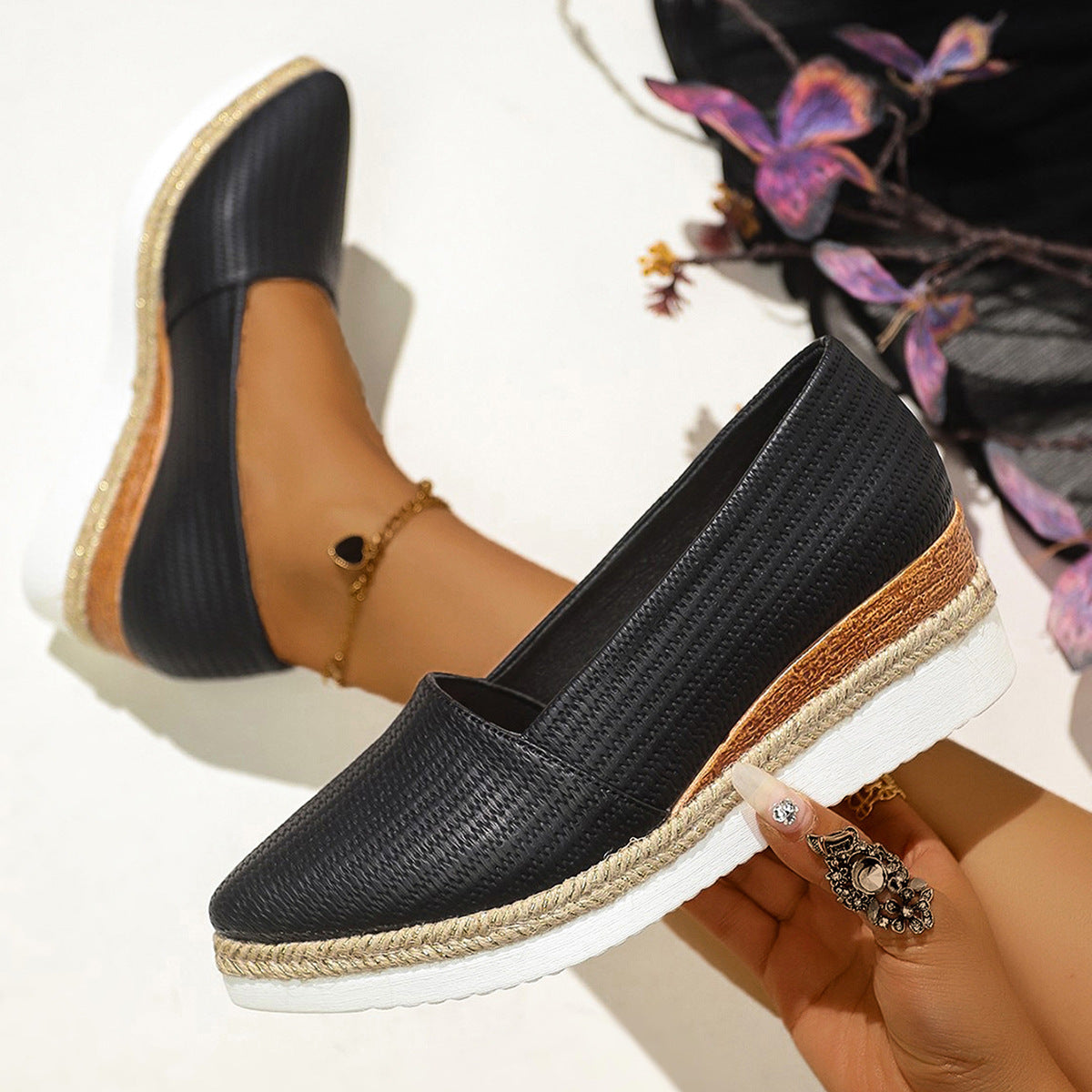 Plus Size Woven Hemp Rope Pointed Women's Shoes