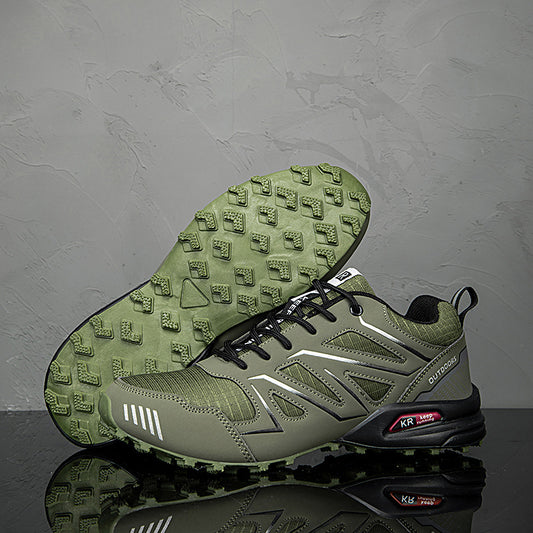 Plus Size Low-top Men's Breathable Casual Sneaker